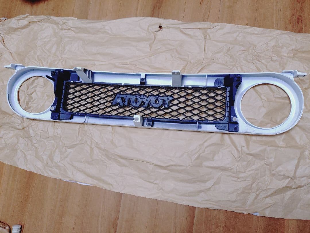 FJクルーザー　ホワイトグリル