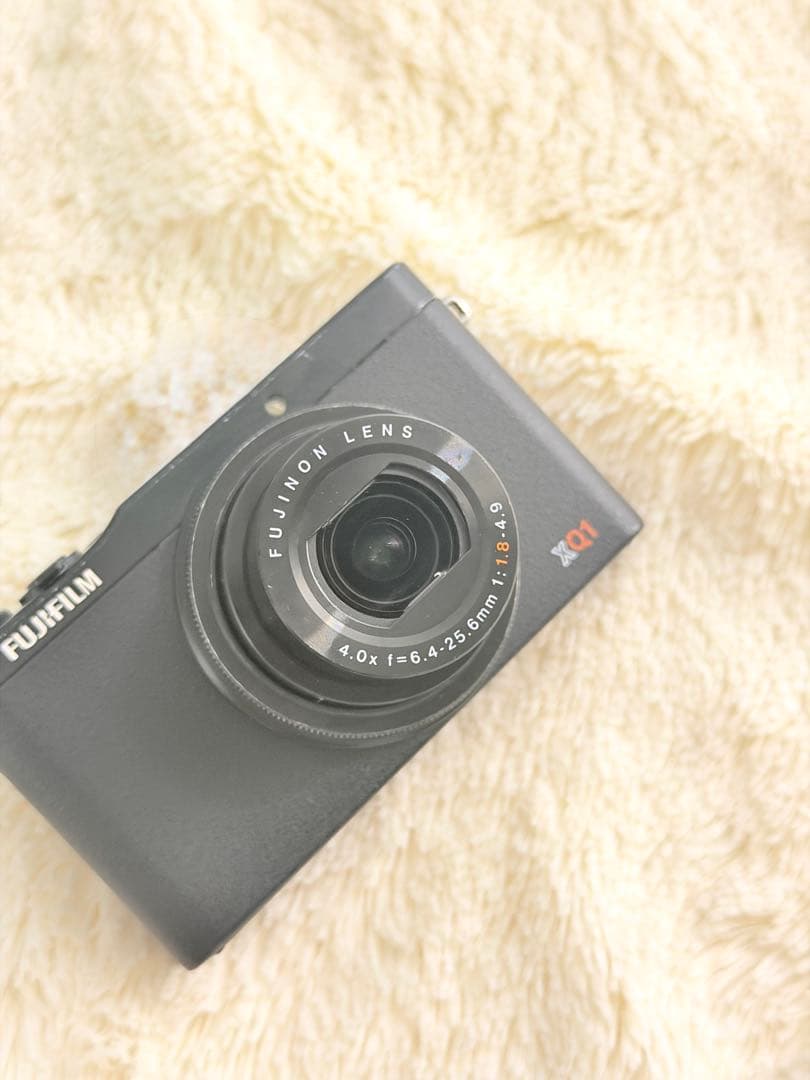 FUJIFILMプレミアムコンパクトデジタルカメラXQ1