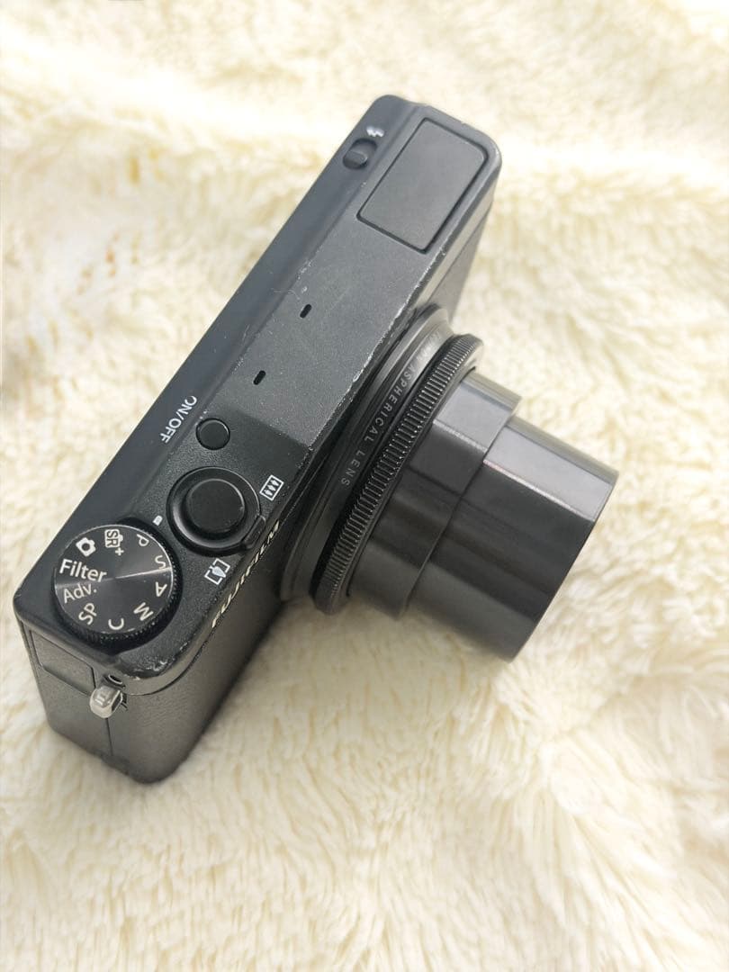 FUJIFILMプレミアムコンパクトデジタルカメラXQ1