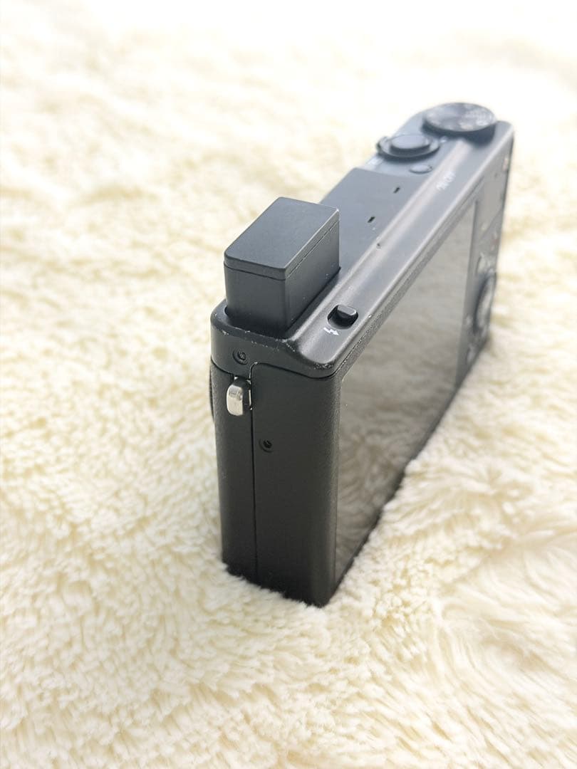 FUJIFILMプレミアムコンパクトデジタルカメラXQ1