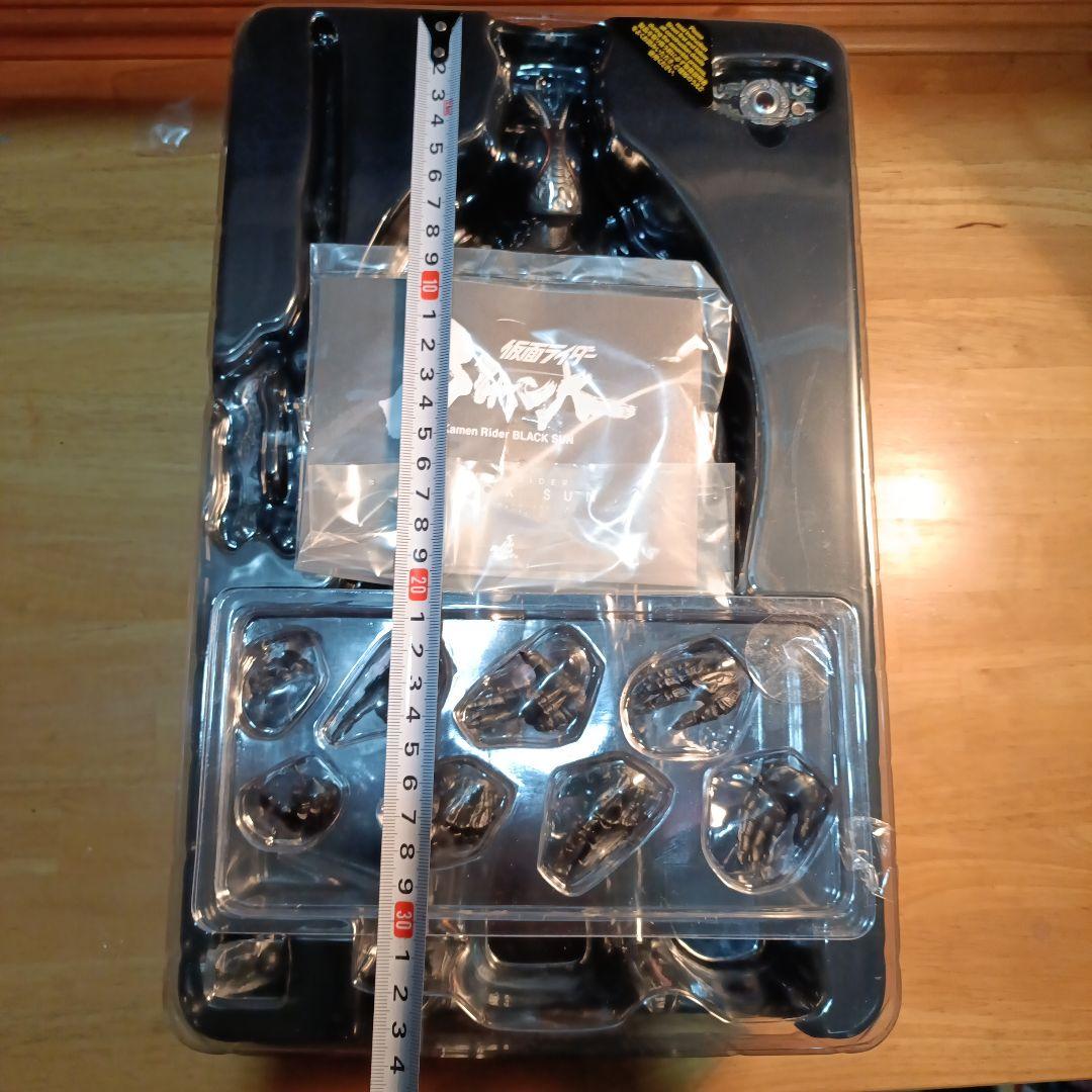 仮面ライダーBLACKSUN　ホットトイズ　フィギュア　1／6サイズ