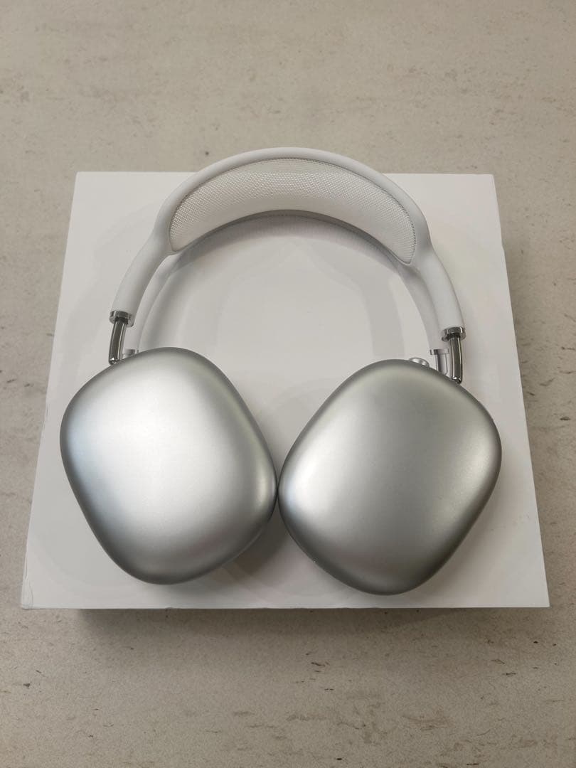 美品 Apple 【 AirPods 】 Max シルバー