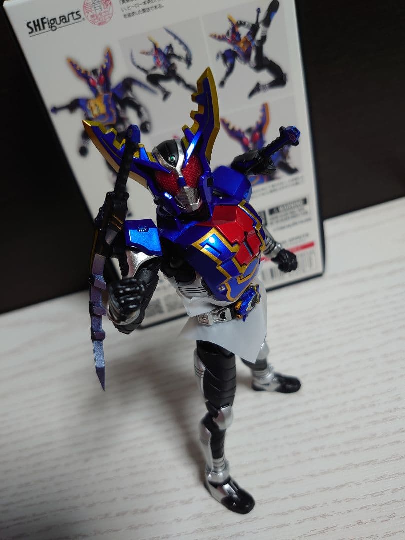 真骨彫製法 S.H.Figuarts 仮面ライダーガタック ハイパーフォーム