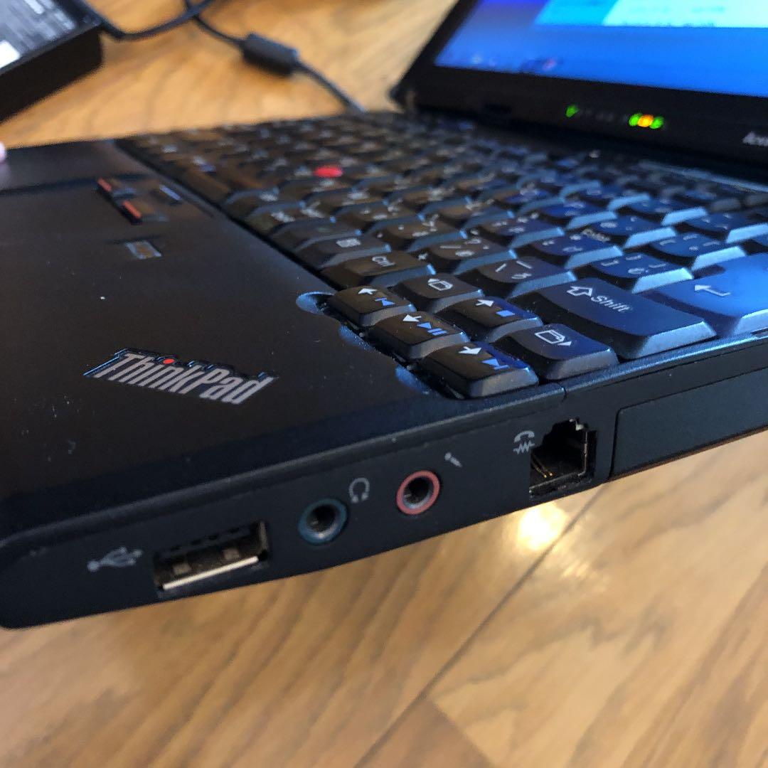 レノボX201 ノートパソコン Corei7 2GB win7pro