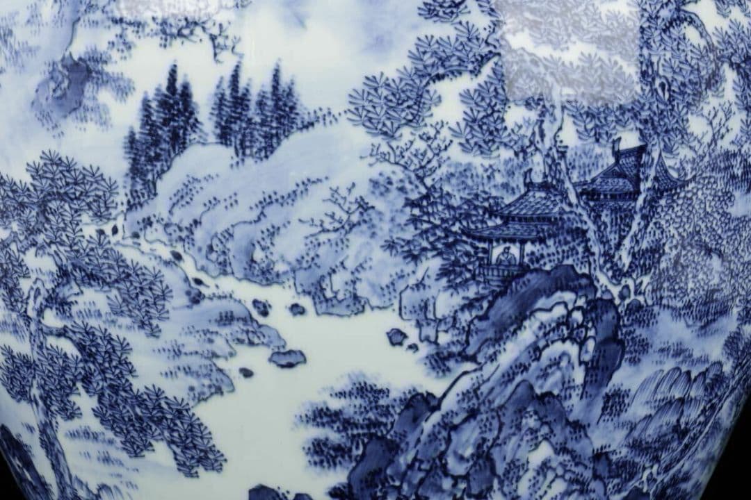 【猿川谷 山徳窯】有田焼 染付 山水図大花瓶 高さ57cm 超絶技巧 細密絵付