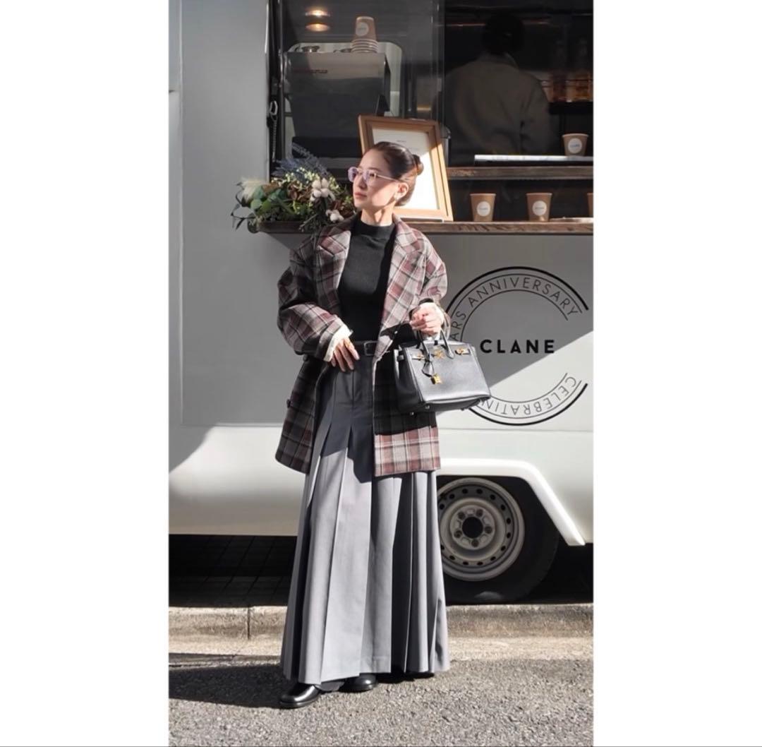 う*た様 正規品 CLANE OVER SHOULDER PEAKED LAPE