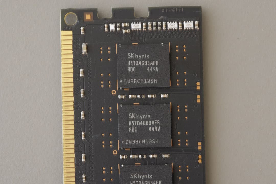 MacPro 2013 3.5GHz 6コア 32GB 1TB SSD