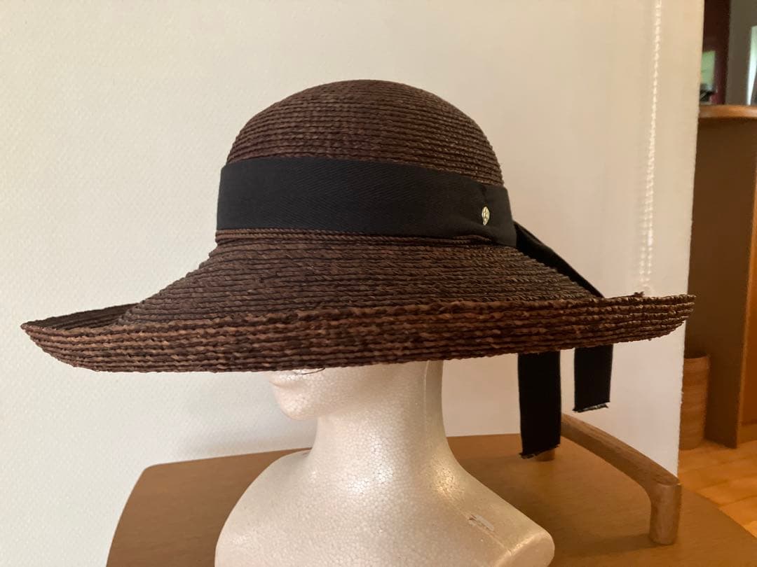 HELEN KAMINSKI /ヘレンカミンスキー