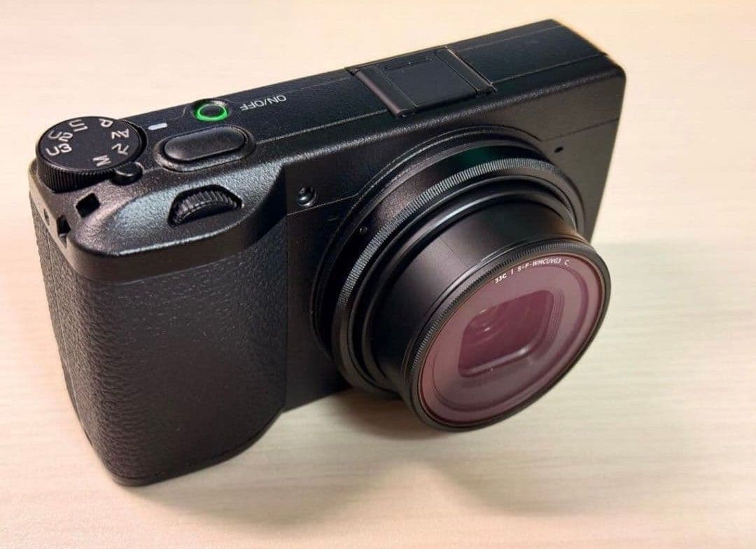 【シャッター数少美品】RICOH GR IIIx