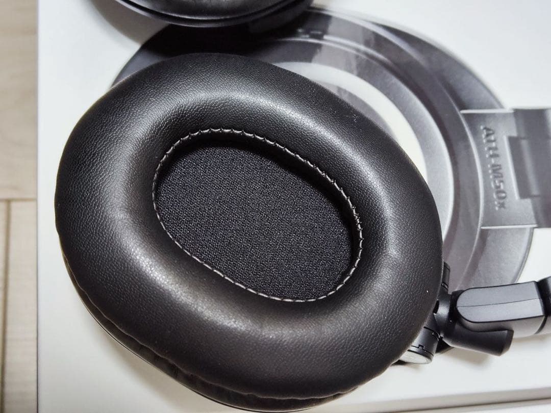 ほぼ　新品　atx Audio-technica ATH-M50xBT2