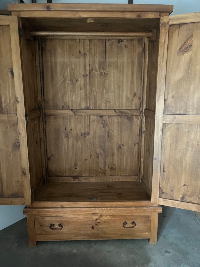 <メンクラロビ>アンティーク ヴィンテージ 北欧風　家具　キャビネット