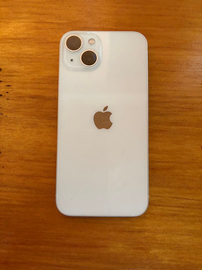 Apple iPhone 13 ホワイト 本体　美品　バッテリー89%