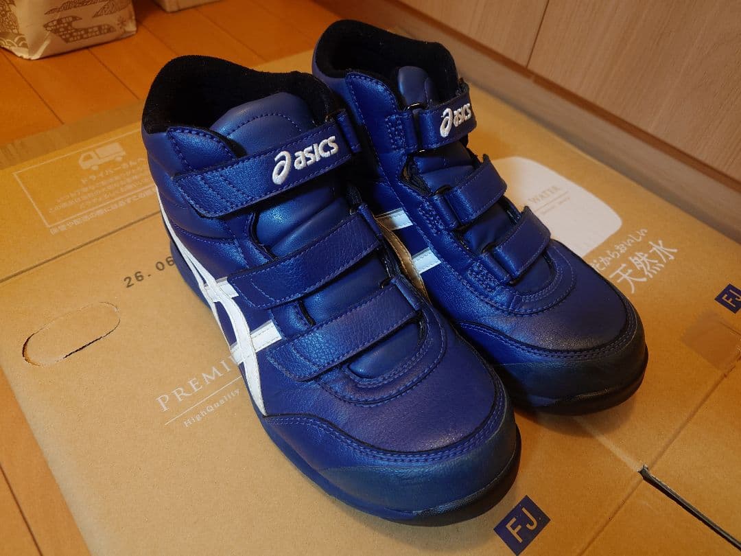 ASICS CP302 インシグニアブルー ハイカット安全靴 26.0cm