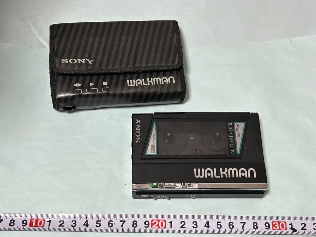 ソニーウォークマン「SONY WALKMAN WM-40」