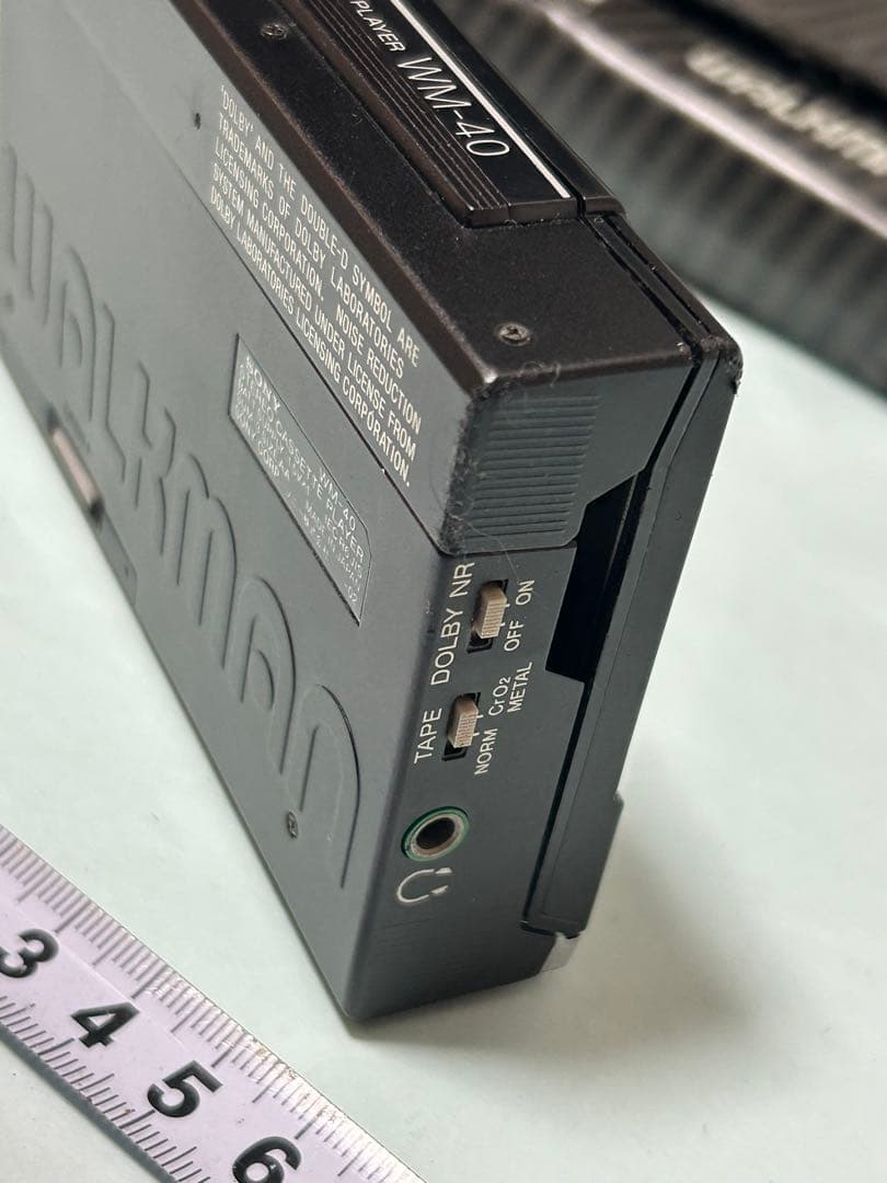 ソニーウォークマン「SONY WALKMAN WM-40」