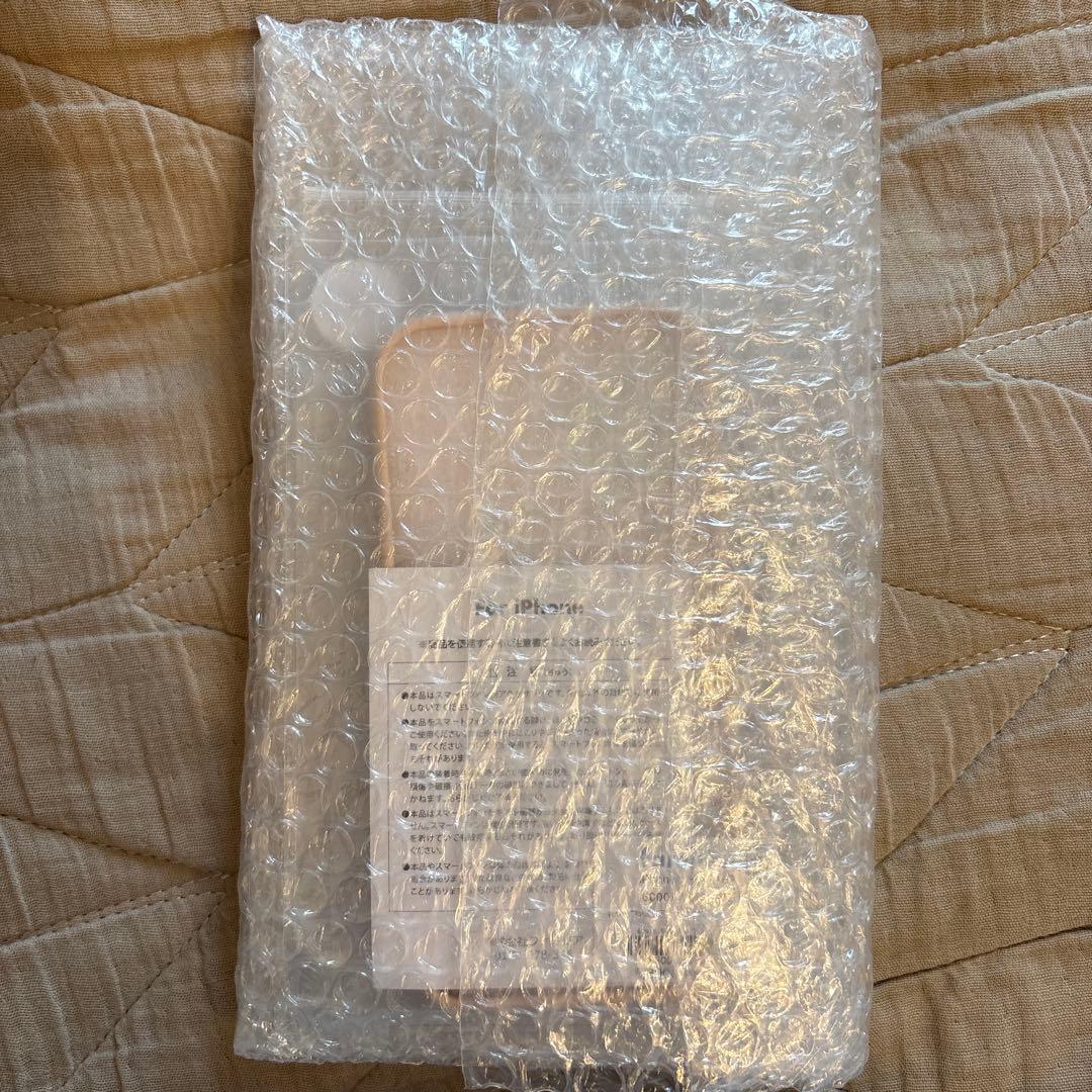 ファミリア♡iPhone16シリコンケース