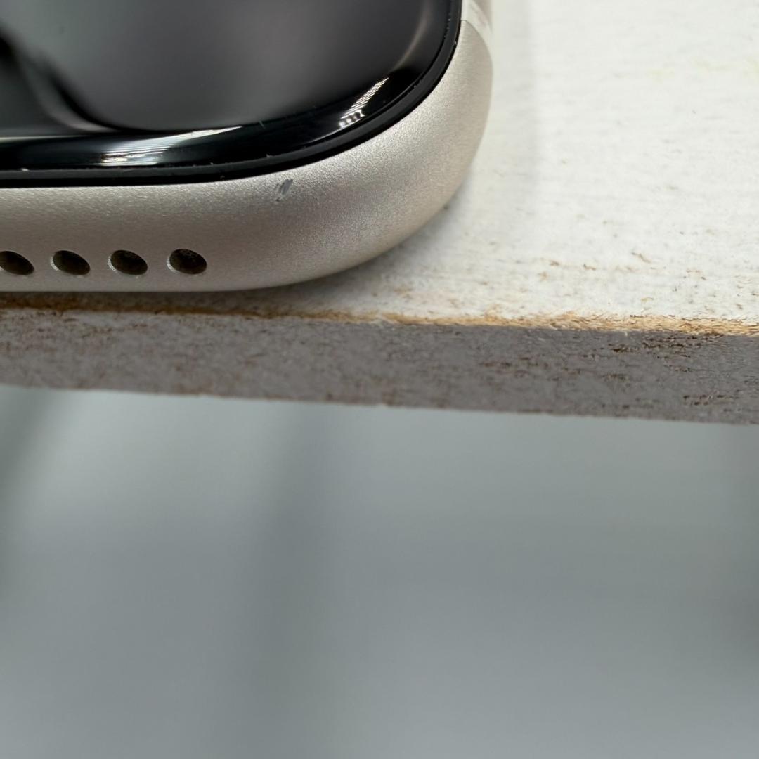 iPhone SE第3世代 64GB スターライト 265