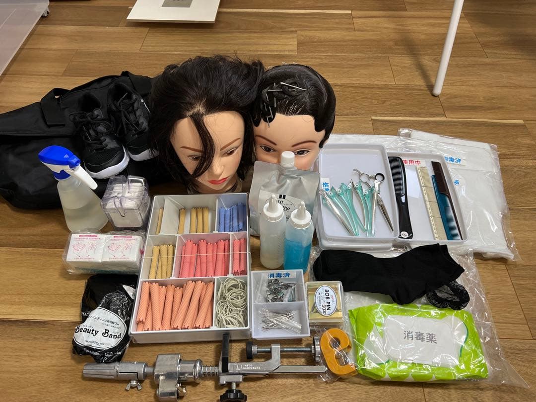 美容師国家試験道具セット値下げ中