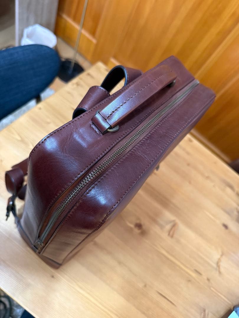 マザーハウス　アンティークスクエアバックパック