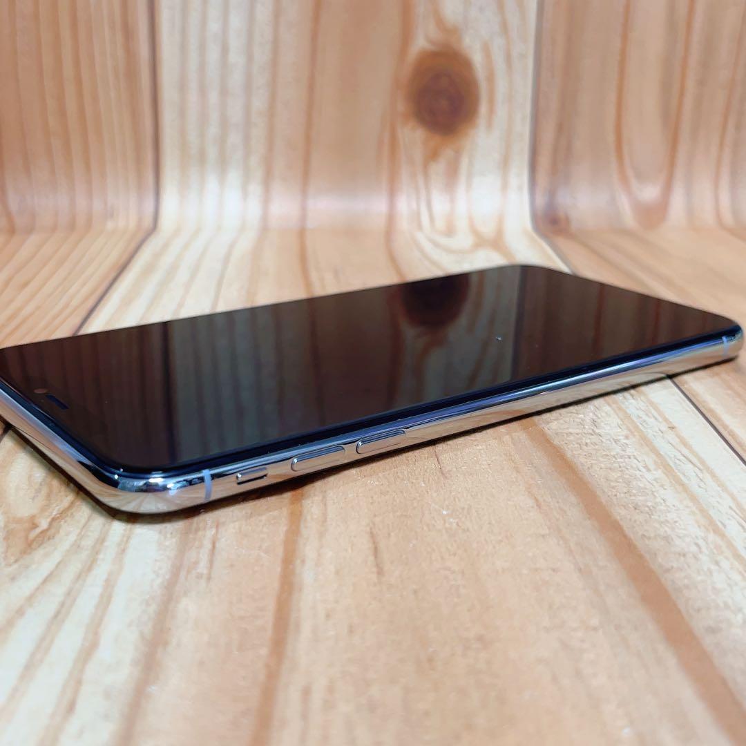 SIMフリー 本体 iPhone XS Max 256 GB 570 シルバー