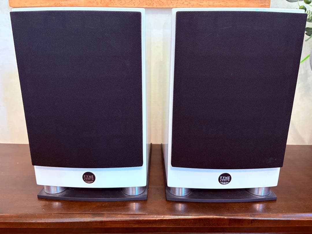 スピーカー・ウーファー Fyne Audio F500SP