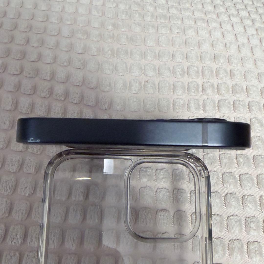 美品★Apple iPhone 12 ブラック 64GB フィルム、ケース付