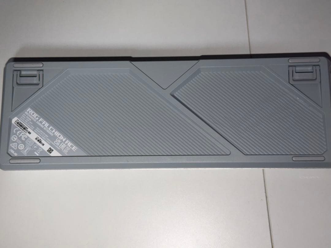 ROG Falchion Ace RGBキーボード