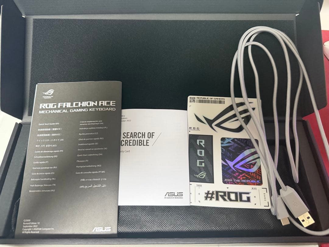 ROG Falchion Ace RGBキーボード