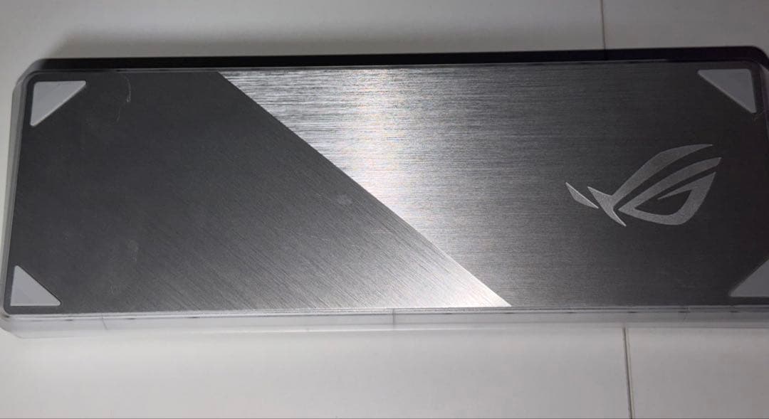 ROG Falchion Ace RGBキーボード