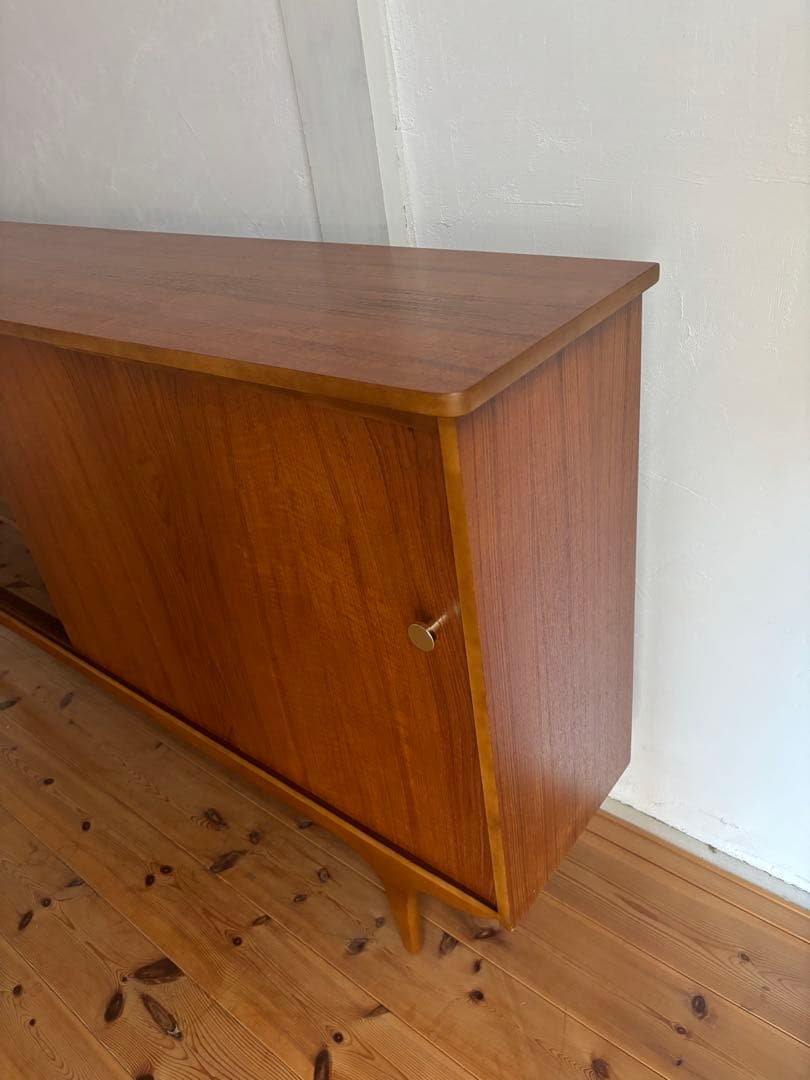 北欧ヴィンテージ　チーク　ガラスサイドボード