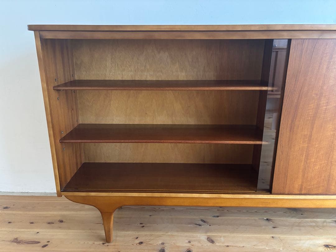 北欧ヴィンテージ　チーク　ガラスサイドボード