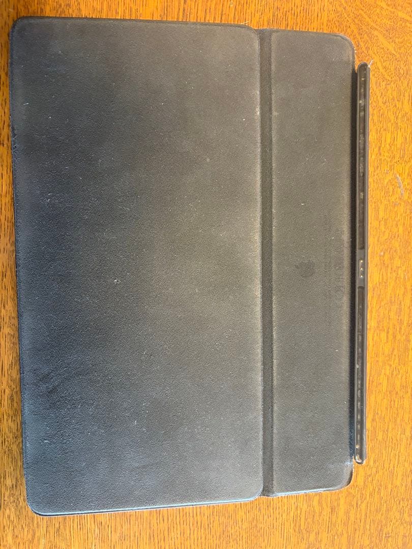 iPad 第9世代 + Apple Pencil + 純正キーボード +ケース