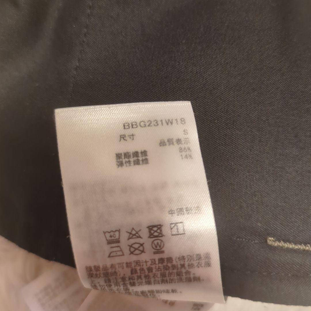 BRIEFING ゴルフ スカート カーキ 3Dロゴ 立体ロゴ S 近年モデル