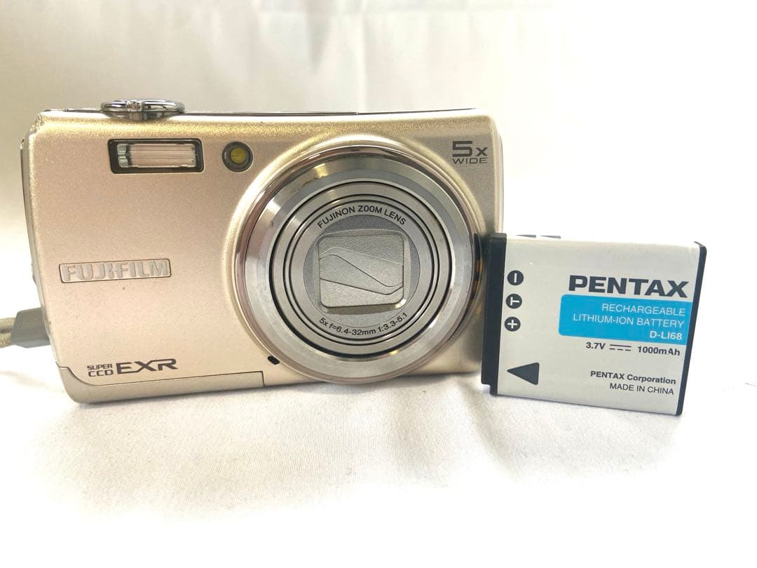 Fujifilm FinePix F200EXR デジタルカメラ デジカメ