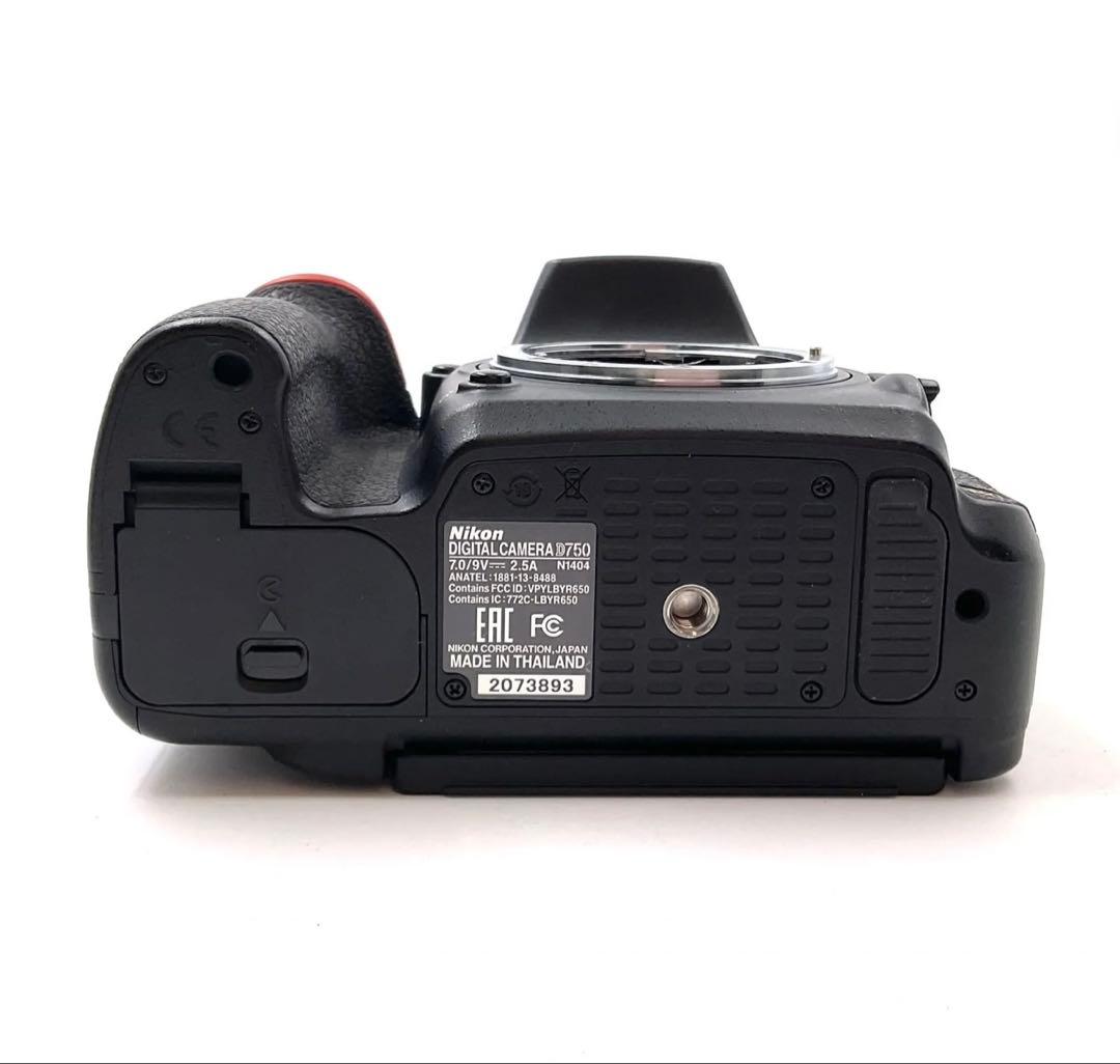 シャッター回数13,000回以下　Nikon　D750 デジタル一眼レフカメラ