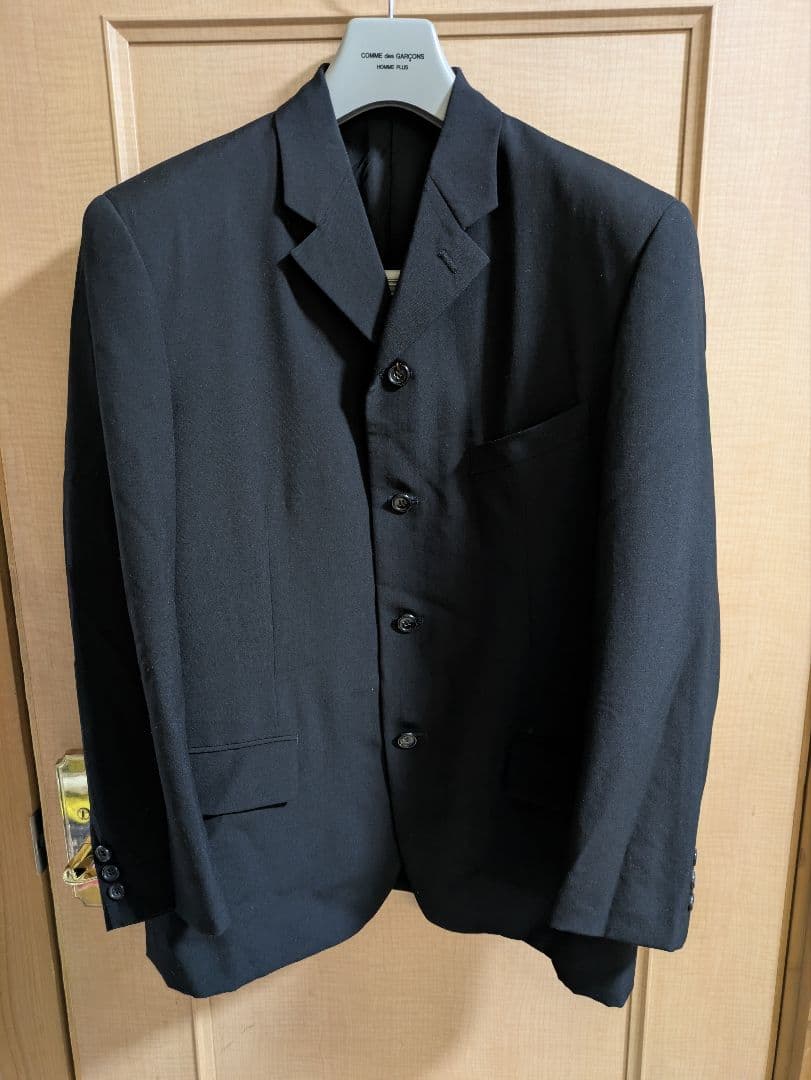 COMME des GARÇONS HOMME PLUS 4つ釦ブラックスーツ