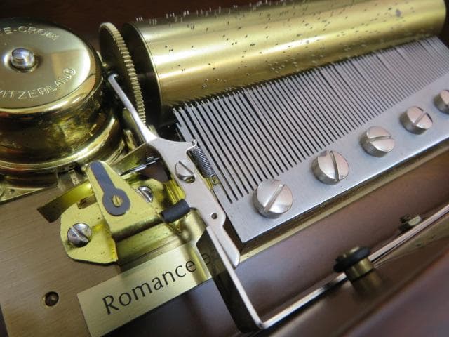 き*こ様 6ee1355 リュージュ社のオルゴール 曲カノン　スイス製　アンティ