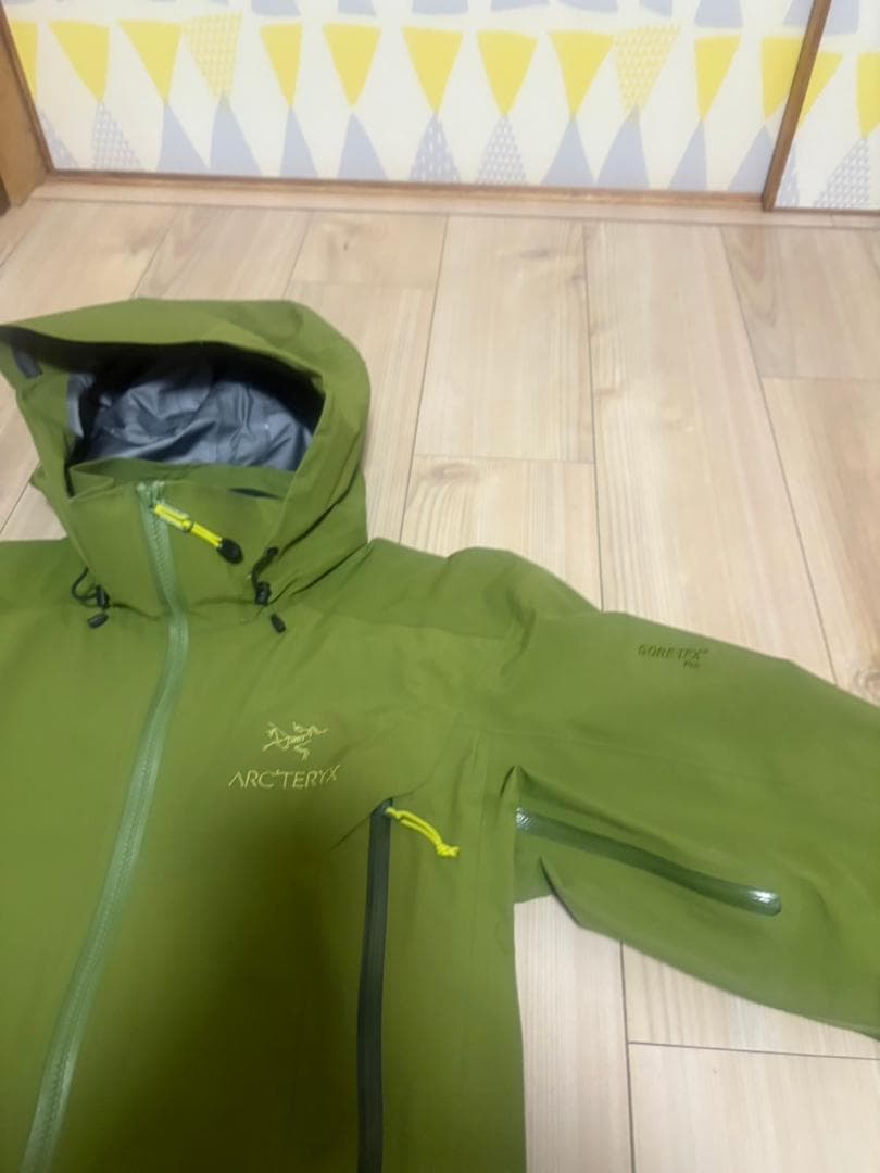 アークテリクス Arc'teryx ベータ AR ジャケット　サイズS