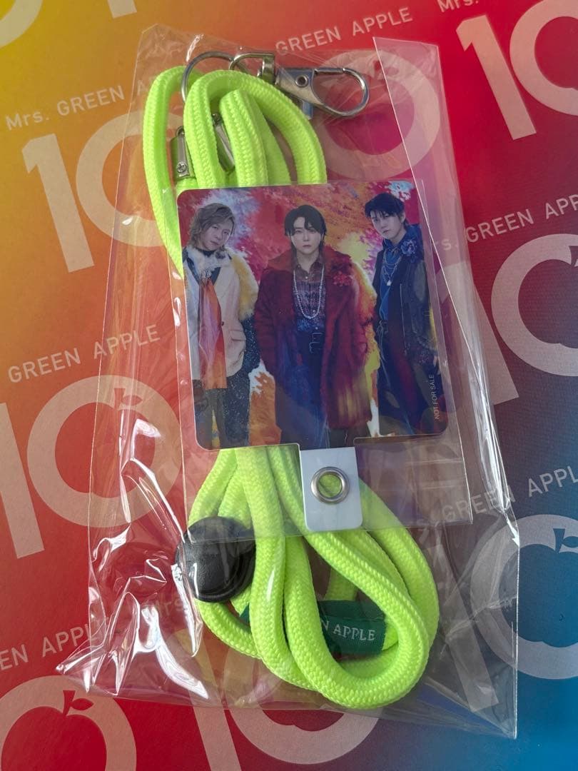 Mrs.GREEN APPLE CDプレーヤー、ヘッドホン、ストラップ　セット