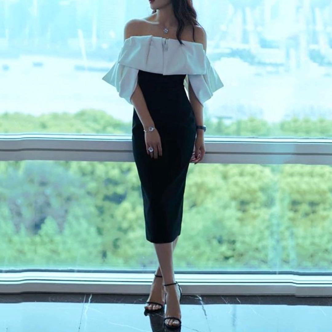 バイカラーがオシャレなスリット入り オフショル 膝下丈ドレス