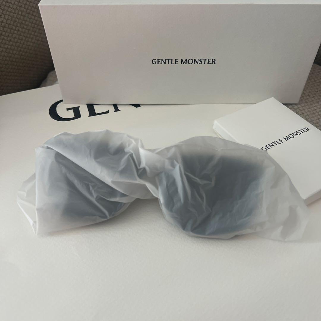 GENTLE MONSTER LOLOE ブラック サングラス 付属品付き