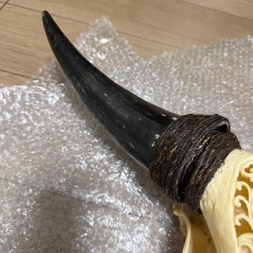 値下げしました！バッファロースカル　牛頭蓋骨　壁掛け彫像　カウボーイ　アメカジ