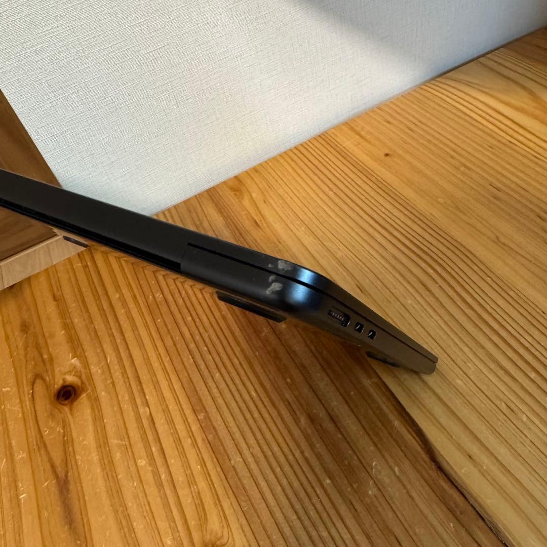 MacBook Air 本体 13インチ　M2 ミッドナイト