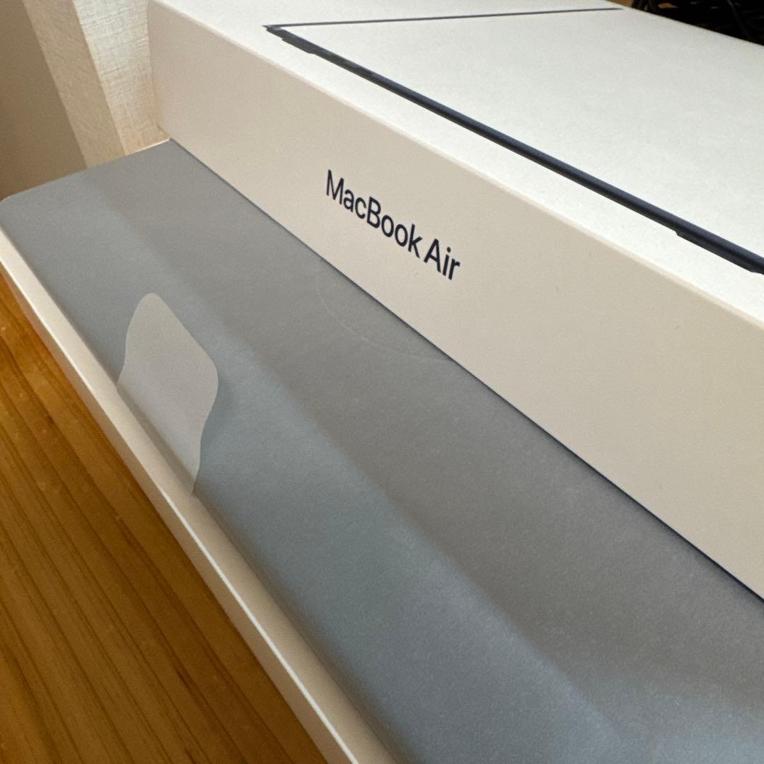 MacBook Air 本体 13インチ　M2 ミッドナイト