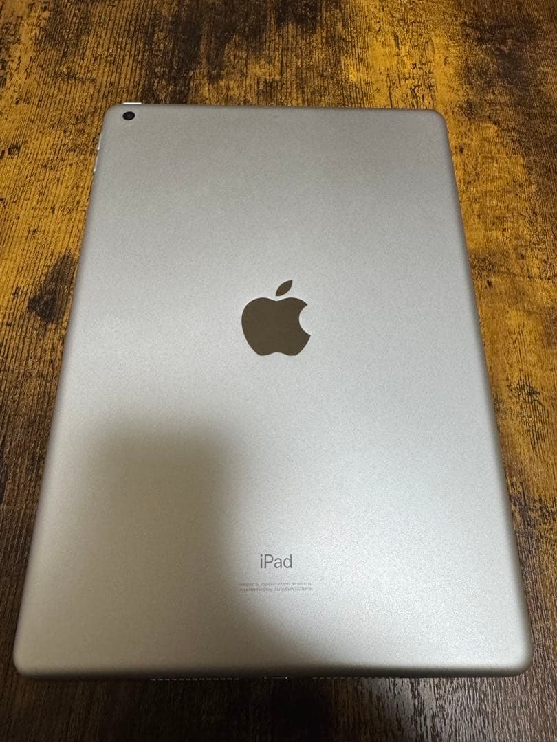 iPad(第7世代)32GB シルバー