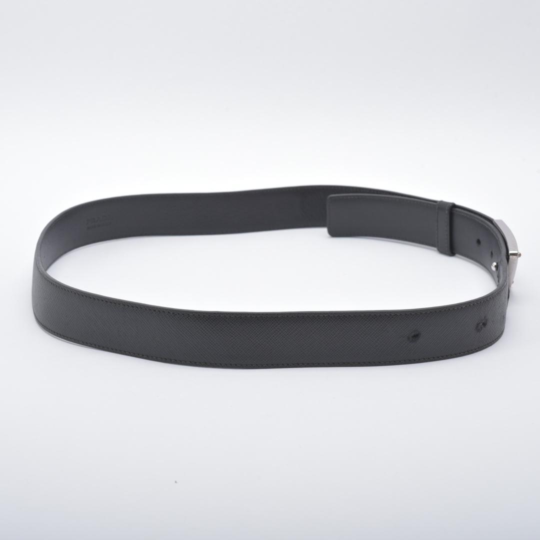 美品 PRADA プラダ ベルト ブラック サフィアーノレザー 三角プレート