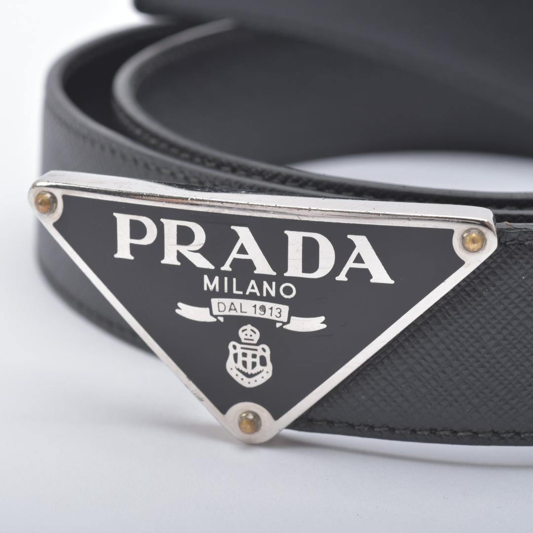 美品 PRADA プラダ ベルト ブラック サフィアーノレザー 三角プレート