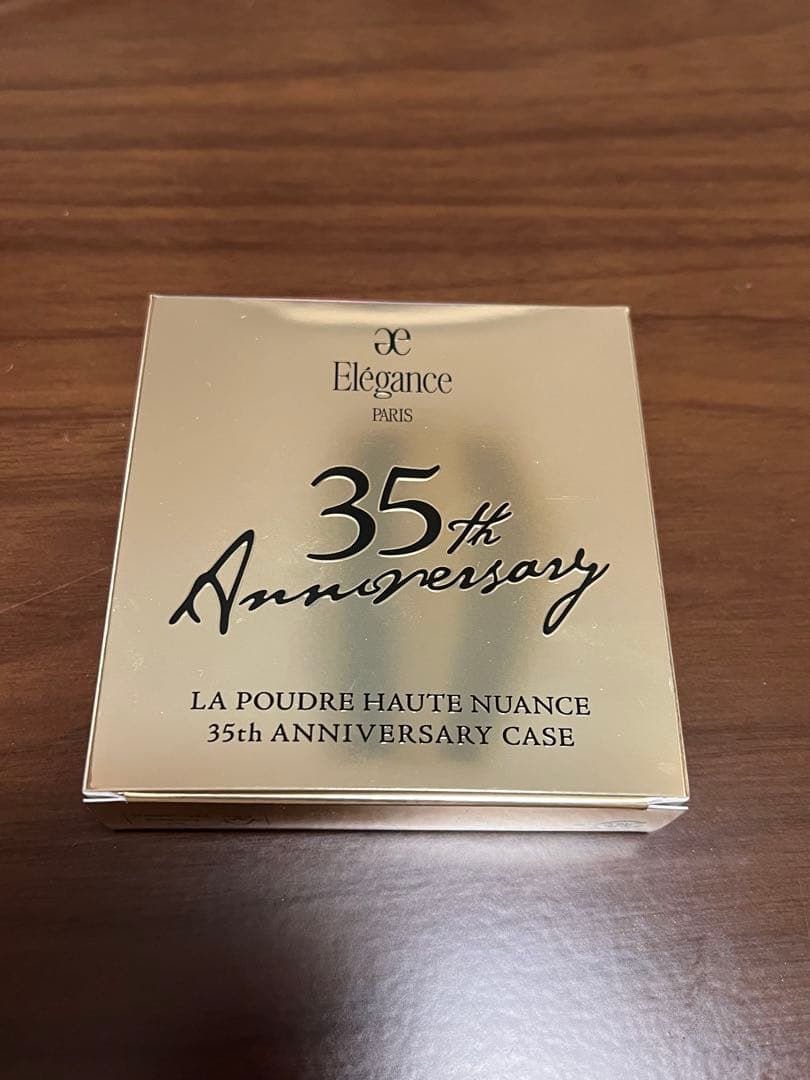 エレガンス　ラプードル　パウダー　35thアニバーサリー　限定