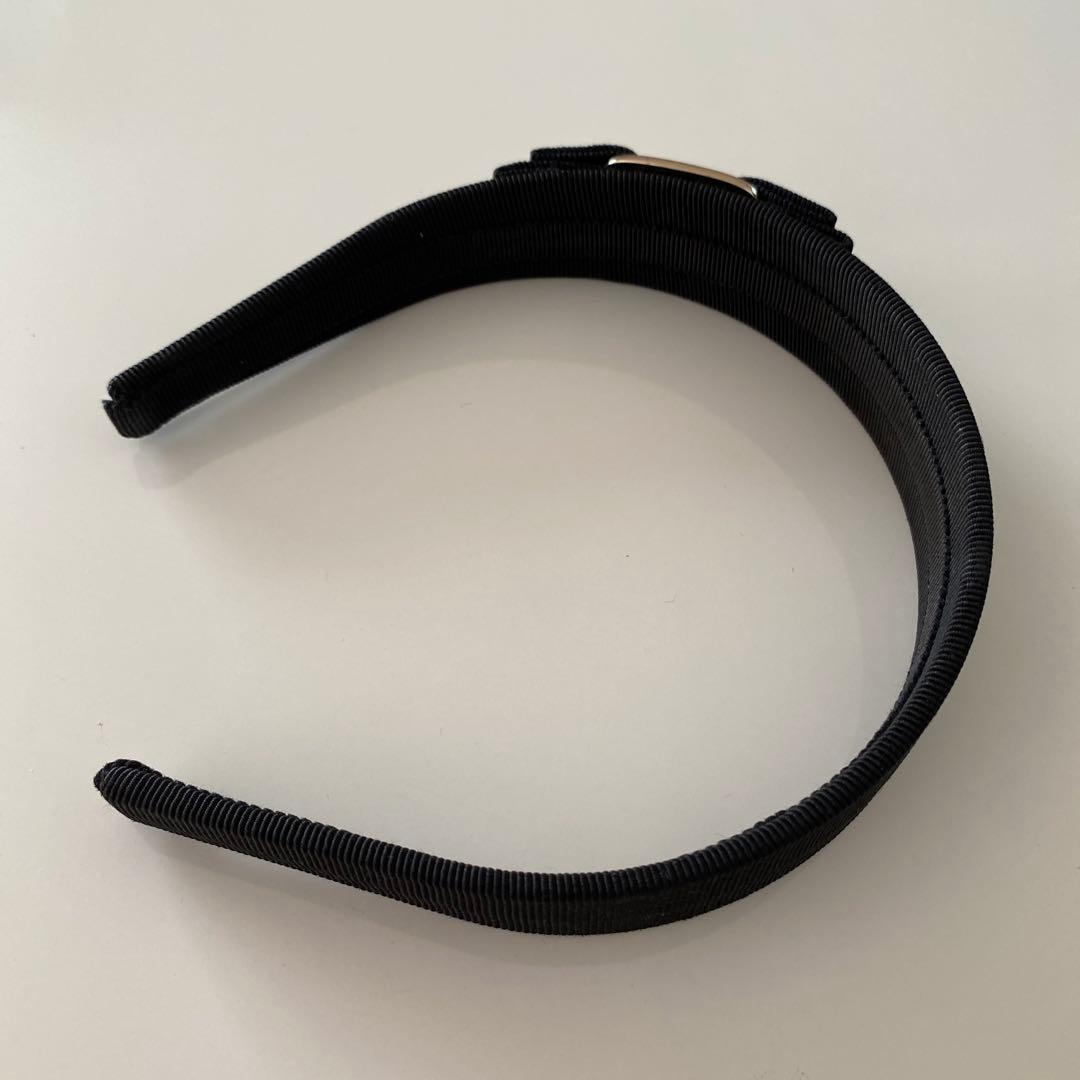 【Ferragamo】フェラガモ　カチューシャ　リボン　ブラック×ゴールド