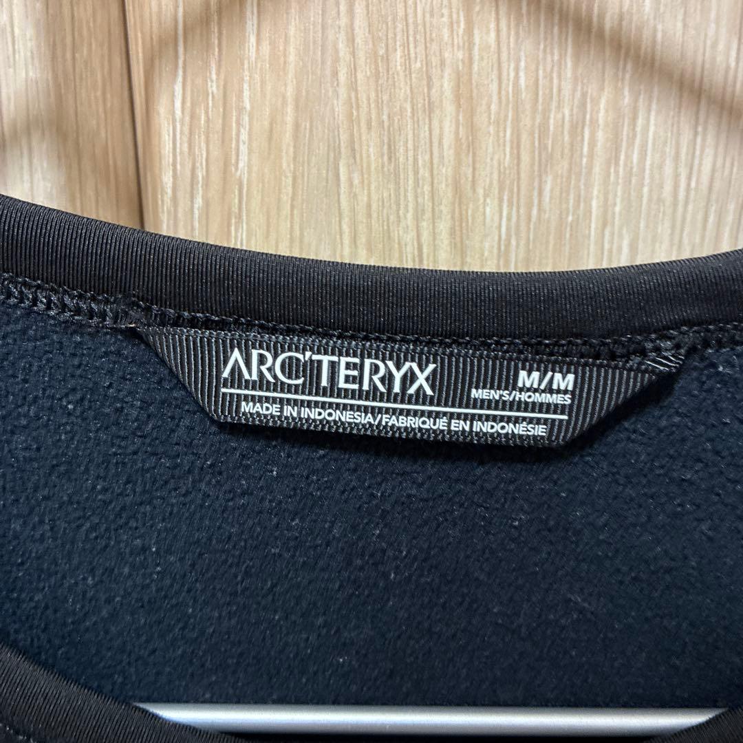 アークテリクス　カイヤナイトAR　テックウールクルー　Мサイズ　ブラック